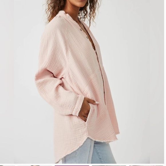 Free People Summer Daydream blouse pink pockets distressed - Picture 3 of 5
